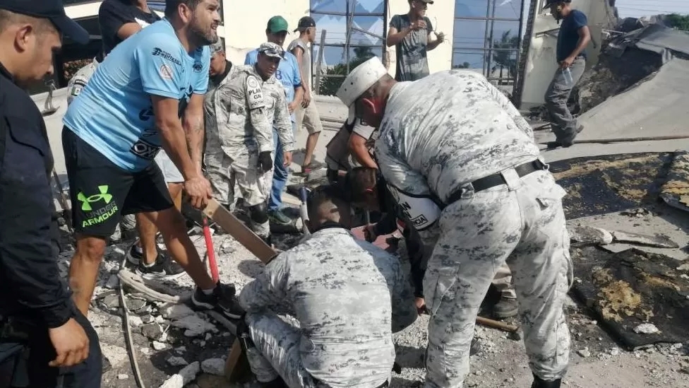 Mexico church: Ten dead after Tamaulipas roof collapse