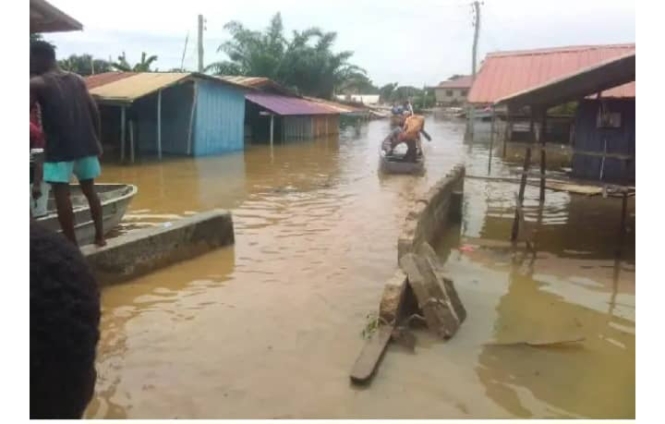 Akosombo dam spillage: Flood victims resort to using polluted water