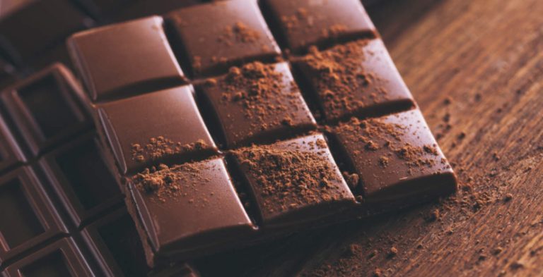 Dark-Chocolate-828x424