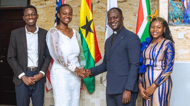KNUST-SRC-President-Pays-Courtesy-Call-On-PENSA-KNUST-Campus-Pastor-web-2000x1125