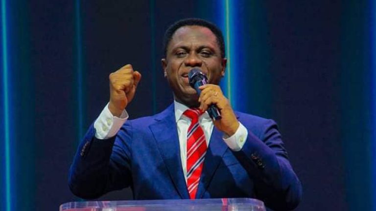 Christians-Urged-To-Walk-Away-From-Contentious-People-web-2000x1125