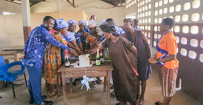 Kumasi Sector HUM Honours Mothers, Supports Needy Communities web.jpg