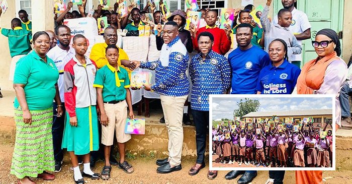 nyankpala district supports schoolchildren with educational materials web.jpg