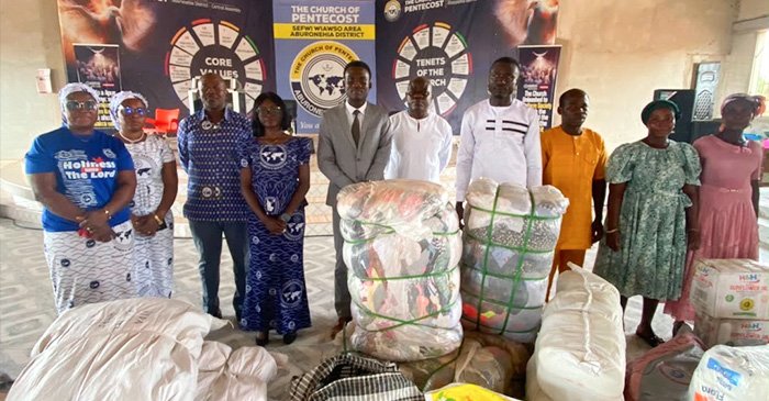 piwc new tafo extends christian love to aburonehia district web.jpg